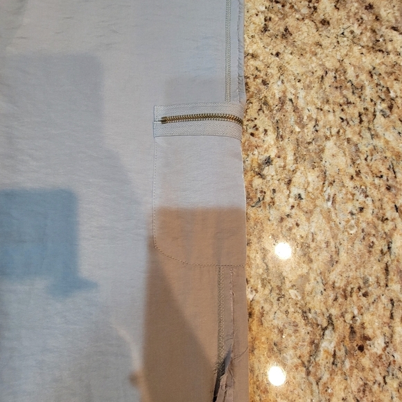 Anthro Tiny Gray Cargo Pants Women's Size Small - Picture 6 of 12